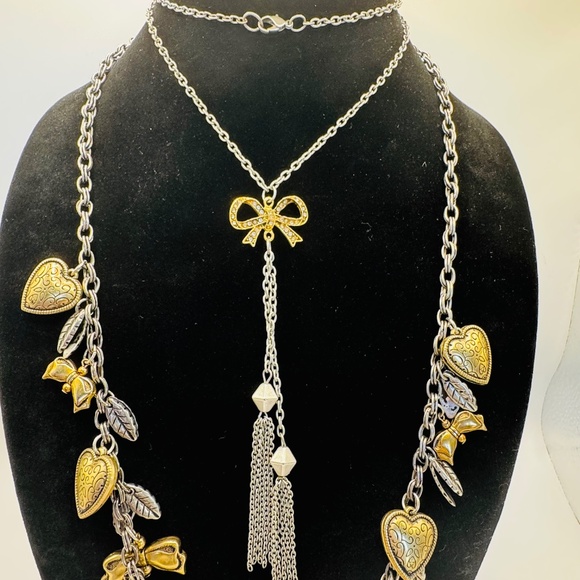 Gold Bow Pendant Necklace And Heart Bow Leaf Necklace Set - Picture 2 of 5